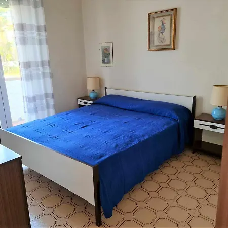 R25 - Trilocale Con Ampio Terrazzo